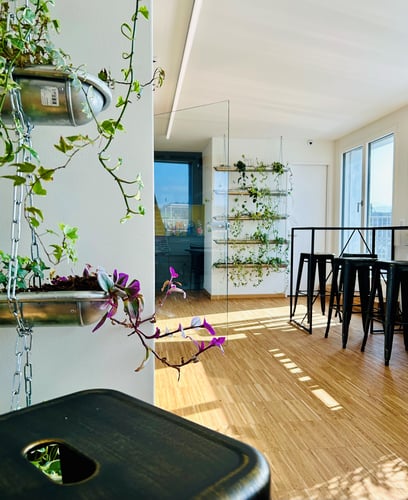 KNOWLEDGE LODGE - Digitale Technische Redaktion Office Luzern