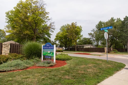 xterior view of a modern apartment community at Maple Grove in Lincoln, NE