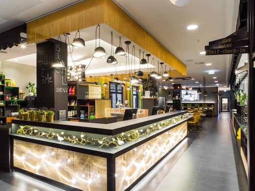 Welcome to reception with seamless service and a warm atmosphere.
