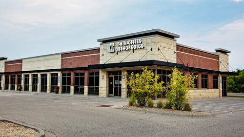 Twin Cities Orthopedics Forest Lake - Therapy building exterior