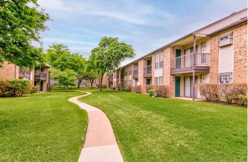Exterior view at The Courtyard in Garland, TX 75044
