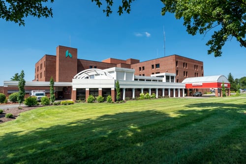 Entrance to Kettering Health Greene Memorial Medical Center