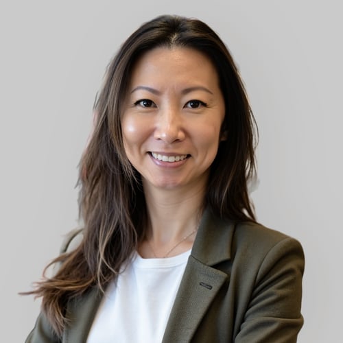 Headshot of Jenny Lin, a wealth advisor at Chase