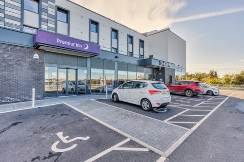 Premier Inn Saffron Walden exterior