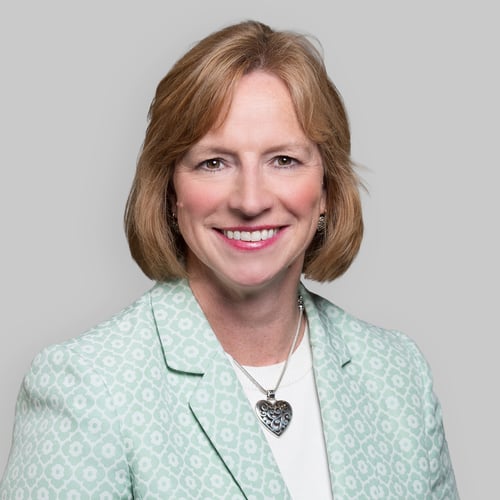 Headshot of Stephanie Crocker, a wealth advisor at Chase