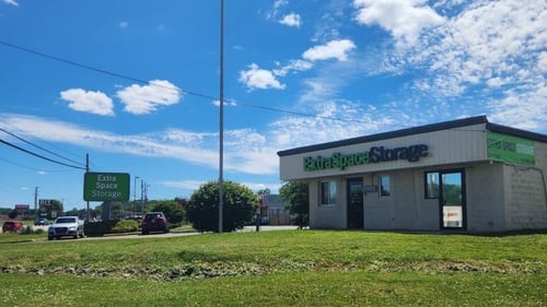 Extra Space Storage