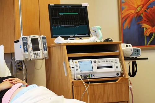 The centralized fetal monitor system for moms in labor