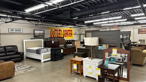 Baraboo Slumberland Furniture interior 2