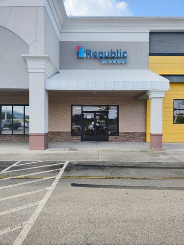 Andrew Johnson Hwy, TN Republic Finance Bank