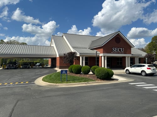 Outside view of the State Employees' Credit Union Concord-Poplar branch