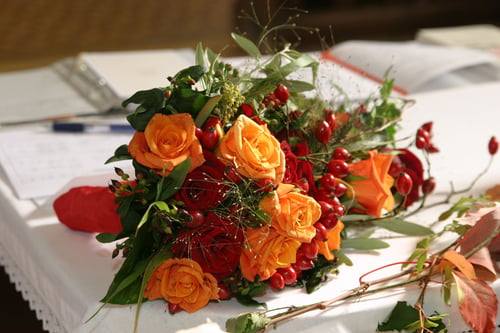 Blumen im Bahnhof Veronika Schmeikal