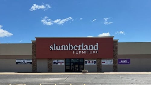 Muscatine Slumberland Furniture storefront