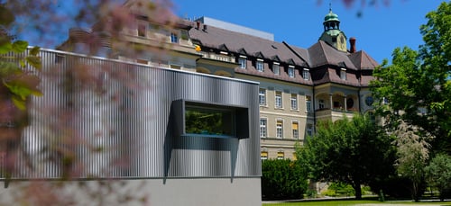 Wirbelsäulenzentrum - Neurochirurgie u Neurologie Sanatorium Kettenbrücke in 6020 Innsbruck - Außenansicht