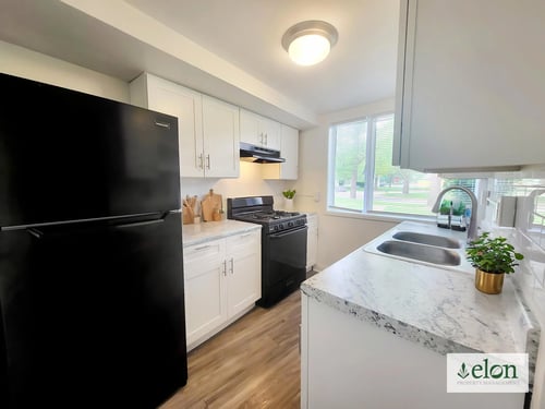 Kitchen at Townhomes at 28th, Columbus, Indiana