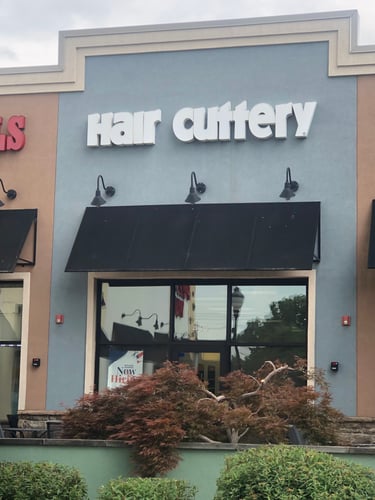 The front entrance of Hair Cuttery at Pavilion at Lansdale.