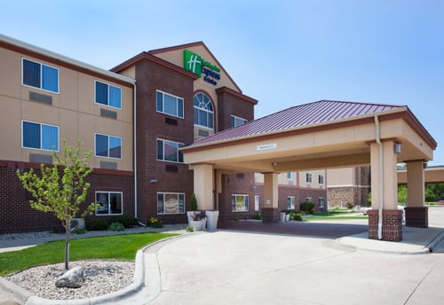 Aberdeen South Dakota Hotel - Holiday Inn Express & Suites
