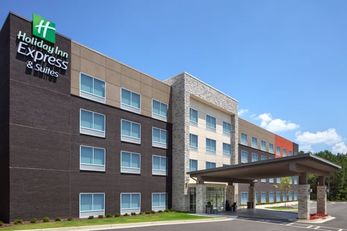 Convenient location with easy access to nearby attractions.