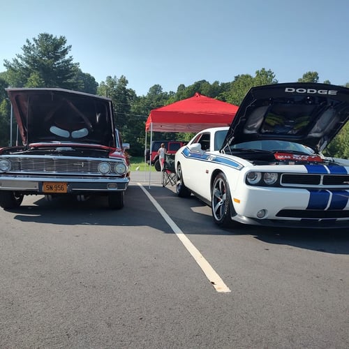 Auto repair services for your vehicle.Quality tire services