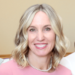 Headshot of Karen Ewald