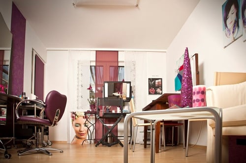 Kaarisma - Style & Smile / Friseur, Make-up, Stilberatung in 4040 Linz