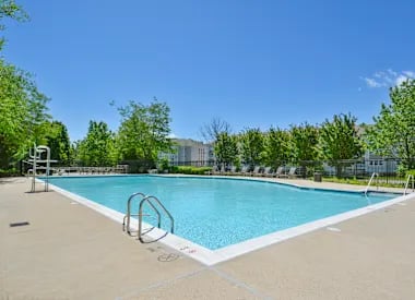 Swimming Pool at Coppermine Run in Herndon, VA 20171