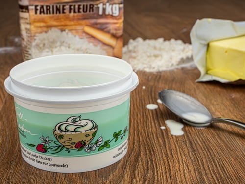 Kunststoffbecher mit und ohne Originalitätsverschluss - bei uns finden Sie zahlreiche Becher, ganz abgestimmt auf Ihre Bedürfnisse