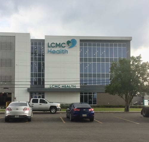 Exterior of Ridgelake Health Center