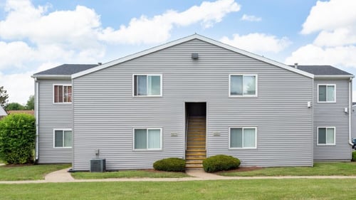 Indian Springs Apartments exterior