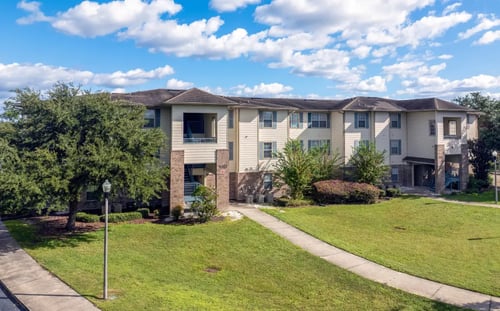 Valencia Trace Apartments in Orlando, FL