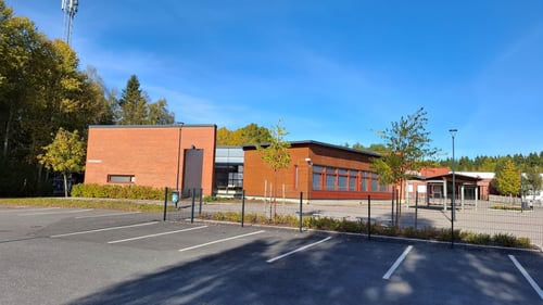 Linnainmaan koulu.