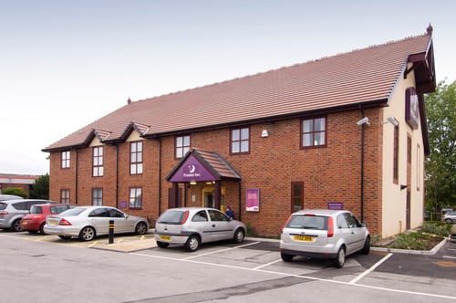 Premier Inn Crewe Central hotel exterior