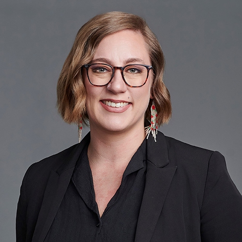 Headshot of Ashley Plett