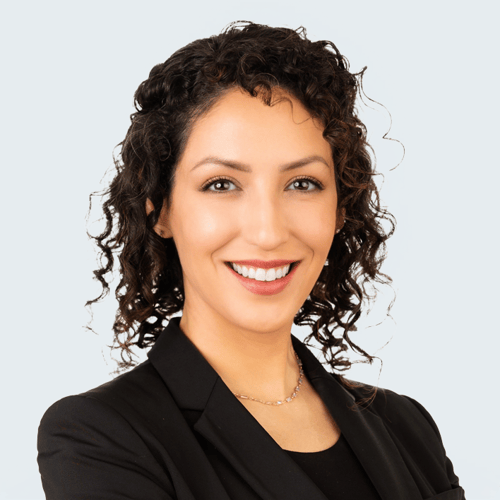Headshot of Nicole Russel.