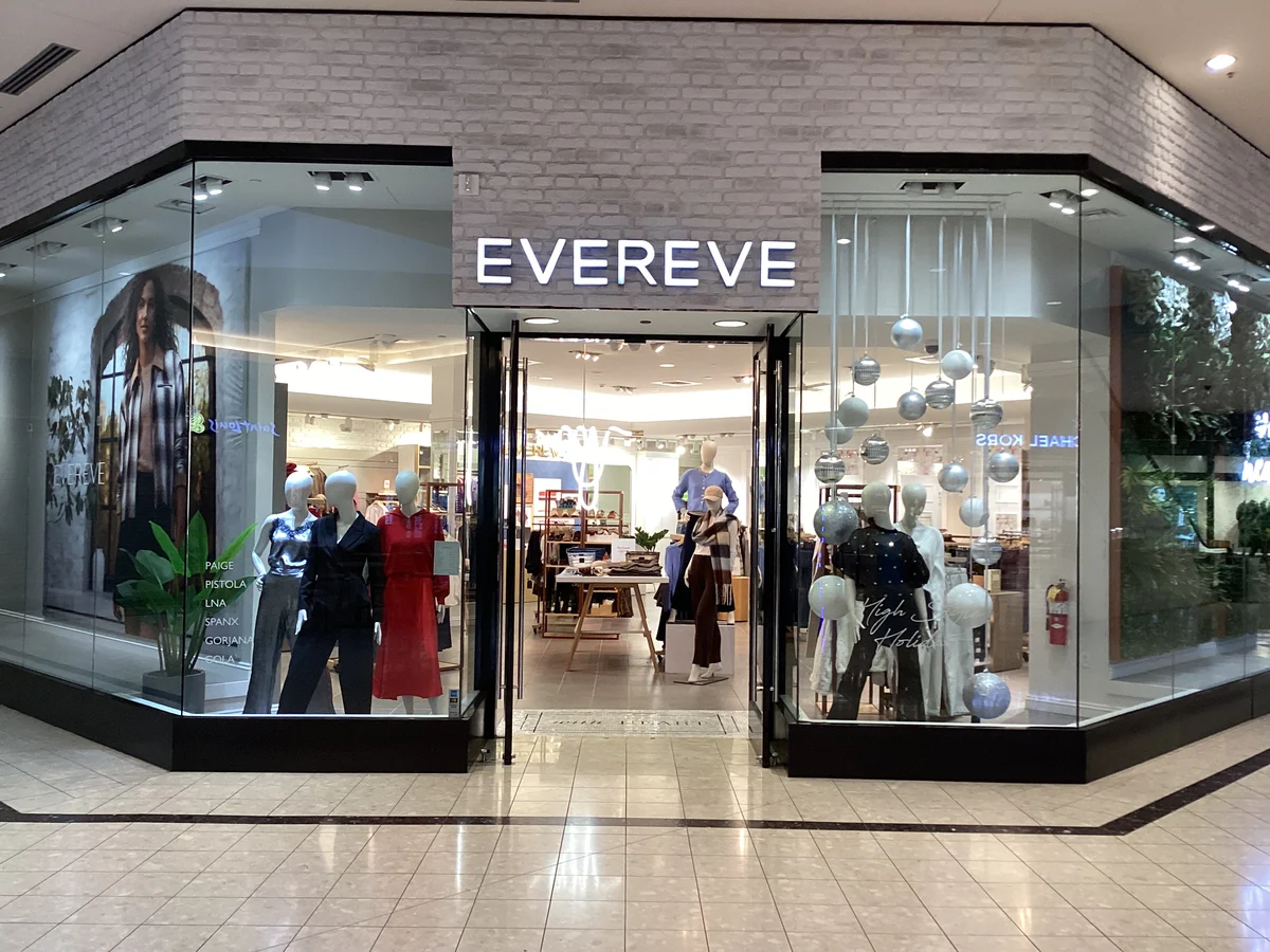 EVEREVE Saint Louis Galleria