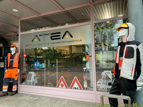 Atea - sede centrale vetrina di Novazzano