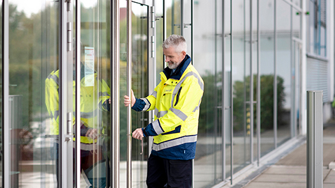 Gebäudereinigung, Industriereinigung, Grünpflege, Facility Management Services, Sicherheitsdienste