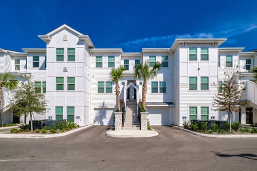 Exterior View at Altis Grand Suncoast Apartments in Land O' Lakes, FL