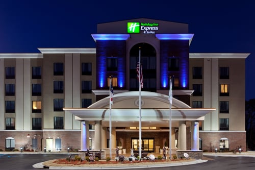 Welcome to Holiday Inn Express & Suites Hope Mills-Fayetteville!