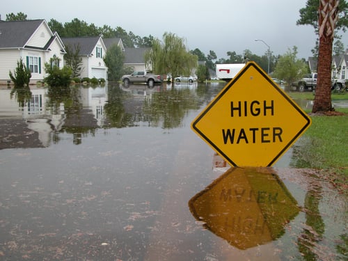 Call our sales agents today at SIB Insurance so we review the right flood insurance policy for your home.