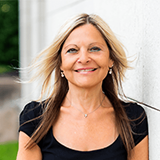 Headshot of Carla Sasso