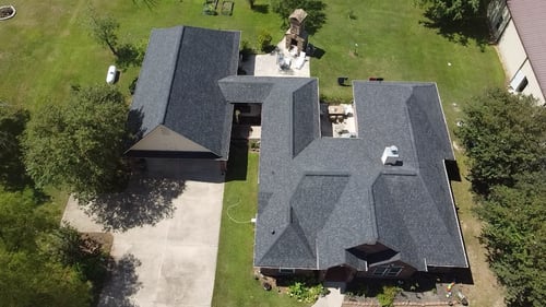 Roofer Huffman TX