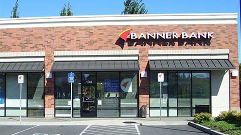Banner Bank Murray Scholls branch in Beaverton, Oregon