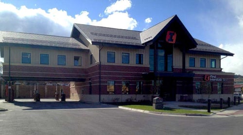 Exterior image of First Interstate Bank in Helena, Montana.