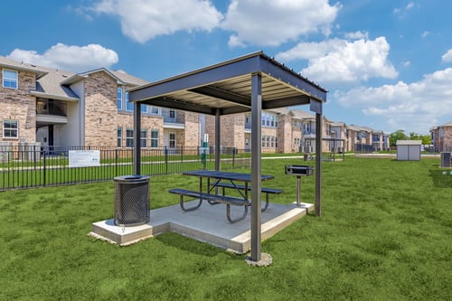 Picnic Area at Four Cedars Apartments in Gunter, TX 75058