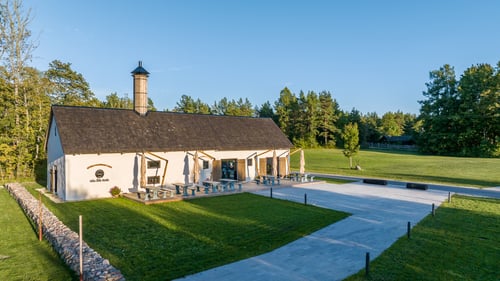 Hiiu Õlle Koda ja terrass
