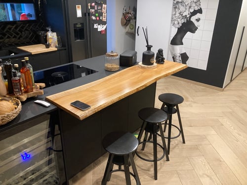 bar en merisier