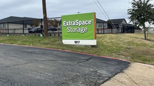Extra Space Storage