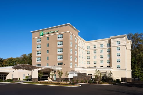 Stay with Holiday Inn & Suites Philadelphia W - Drexel Hill.
