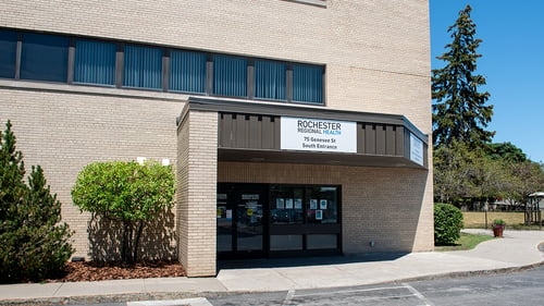 Exterior image of Rochester Regional Health St. Mary's Medical Campus South Entrance where the Dentistry clinic is located