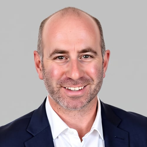 Headshot of Dex Norman, a wealth advisor at Chase
